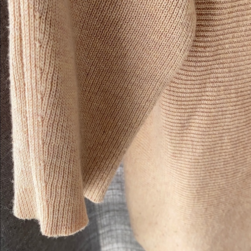 H&M Light Pink Knit Scoop Neck - Picture 4 of 4